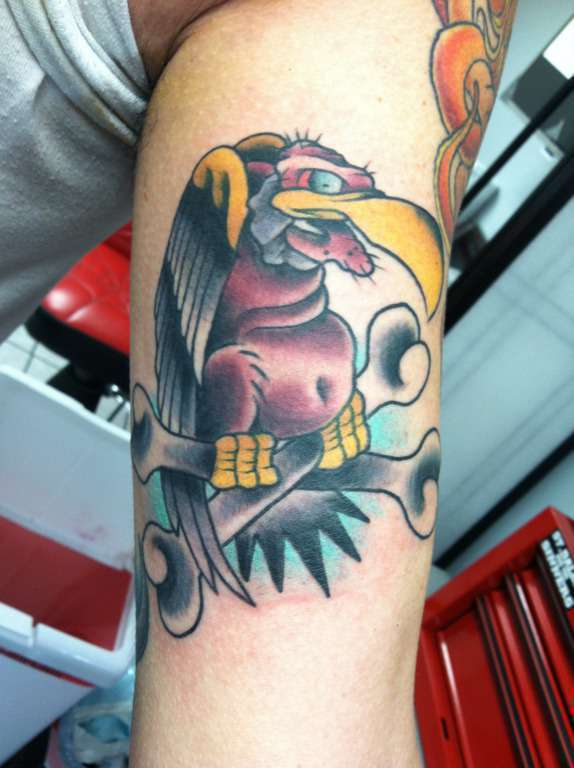 Magnum Opus Tattoo TM - Vulture by @phantomlimbtattoo #vulture  #vulturetattoo #skeleton #skeletontattoo #colour #colourtattoo #traditional  #tradtattoo #traditionaltattoo #boldwillhold #uktattoo #brightontattoo  #MOHC | Facebook