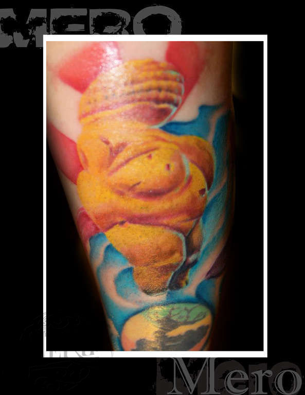 The lady of all ladies the Venus of Willendorf actual size on my pal  victorjwebster which lives at Viennas Kunsthistors  Venus tattoo Tattoos  Body art tattoos