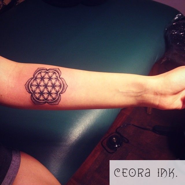 Lotus Mandala Tattoo - Realistic Temporary Tattoos | Tattoo Icon –  TattooIcon