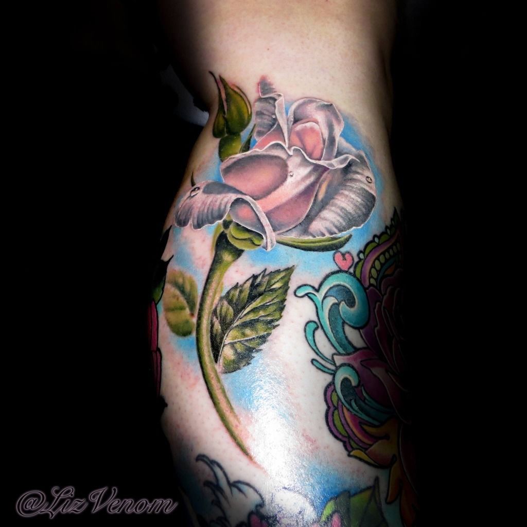 Realistic Rose Tattoo 🌷 - YouTube