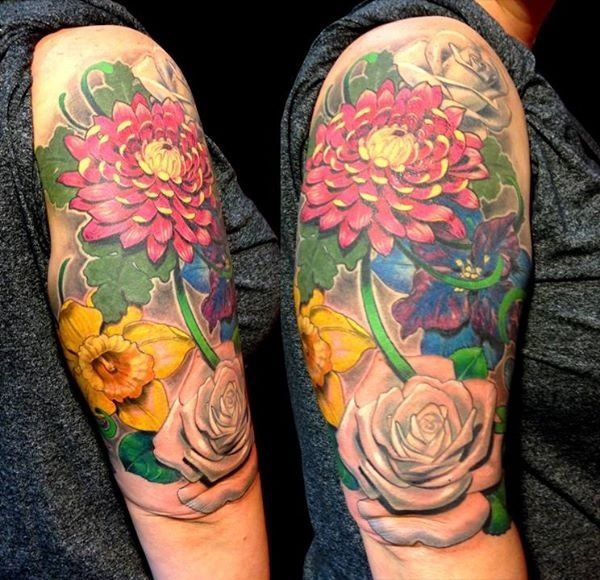 Chrysanthemum tattooperfect Id add a rose and a daffodil  Chrysanthemum  tattoo Daffodil tattoo Flower tattoo designs