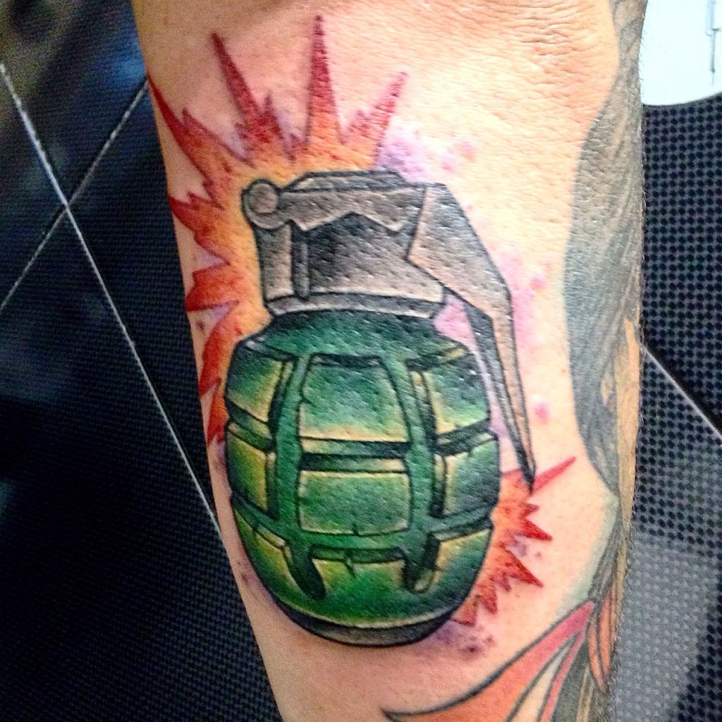 grenade tattoo outline