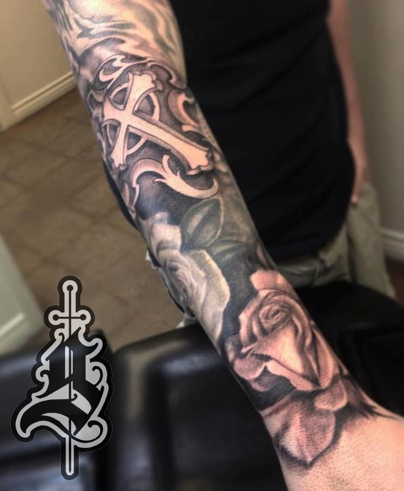 Sleeve_tattoo_cross