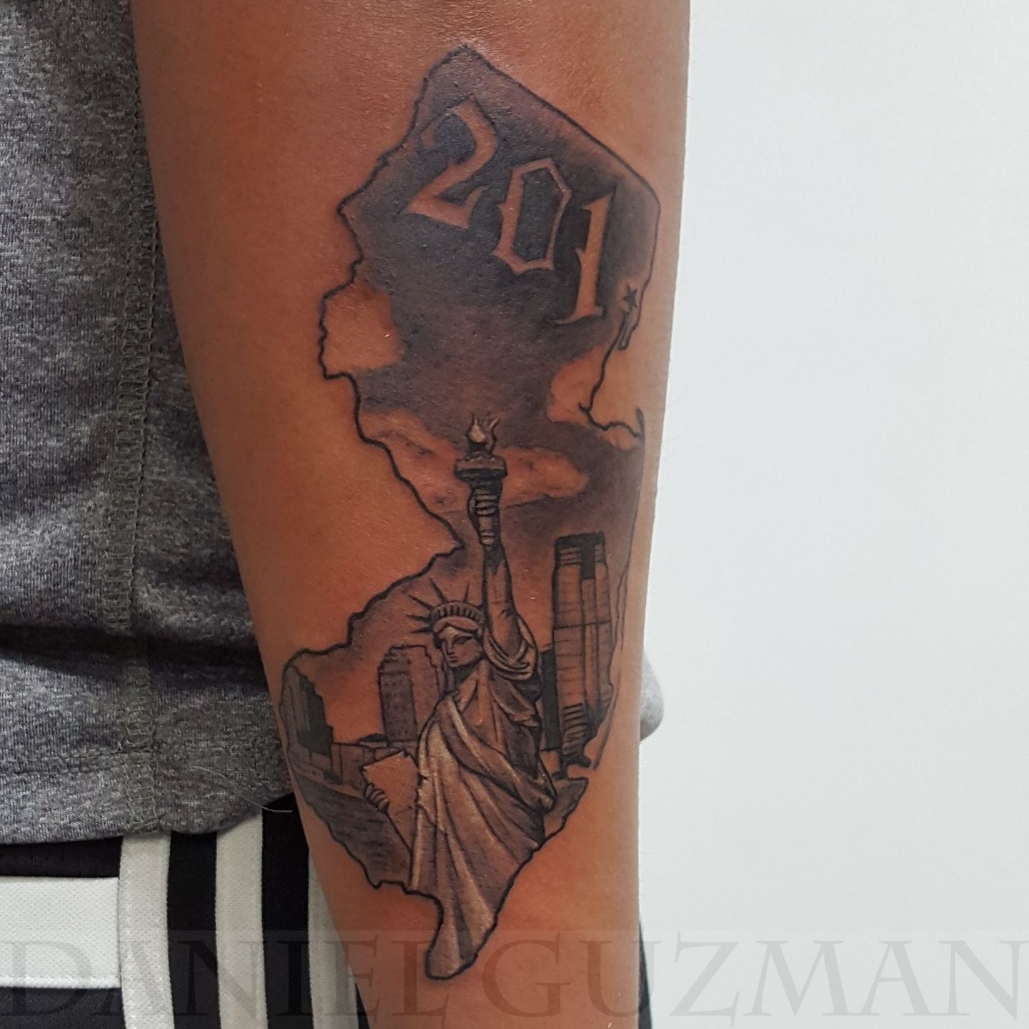 Statue of Liberty Tattoo by @torok_tattoo_art | Best sleeve tattoos, Half  sleeve tattoo, Statue of liberty tattoo