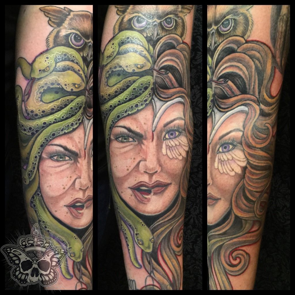 endrystymest on Instagram Medusa  Caravaggio  Books open  email  shopthstattoocom        tattoo tattoos art medusa  medusatattoo blackandgrey