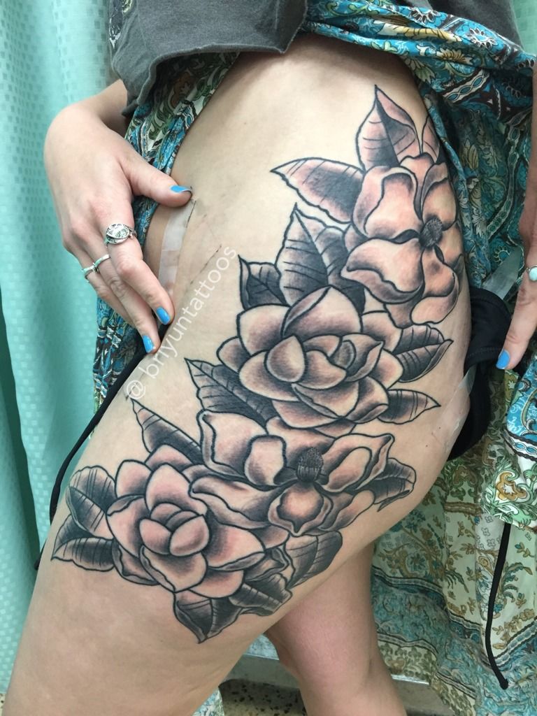 60 Popular Flower Tattoo Design Ideas That Will Takeover 2023