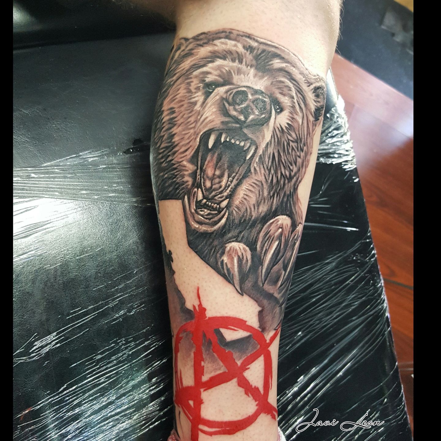 Super fun grizzly bear in the wild 🐻 I can't wait to continue onto this  dope nature sleeve!✨What do y'all think? Lmk in the comm... | Instagram