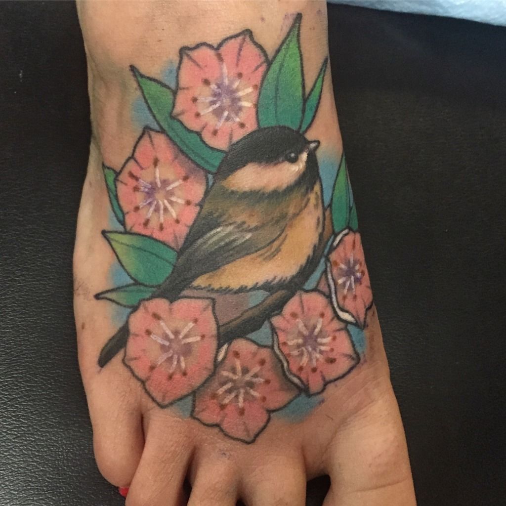 C W e b b on Instagram: “Cute little chickadee from yesterday” | Tattoo  designs, Name tattoo designs, Tattoos
