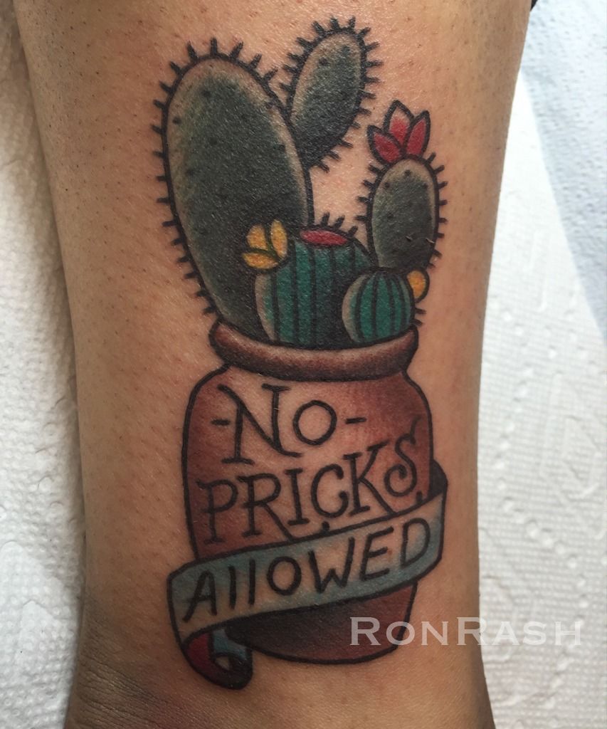 ▷ Tatuaje del artista Mexicano Karoll Rellstab, Nopal y flores | Tatuajes y  más