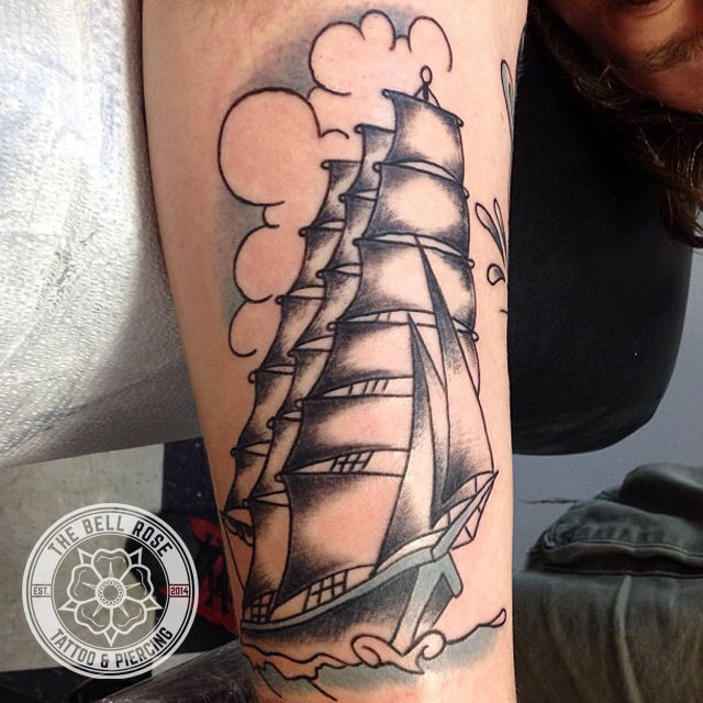 Ted_coburn-clipper-ship-the-bell-rose-tattoo-and-piercing-mobile-alabama