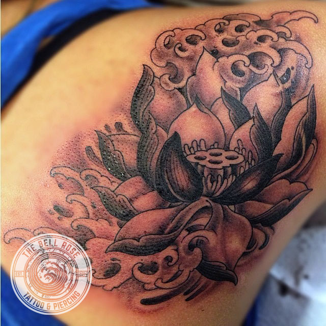 Billy_jordan-red-tide-tattoo-lotus-finger-waves-the-bell-rose-tattoo-and-piercing-mobile-alabama