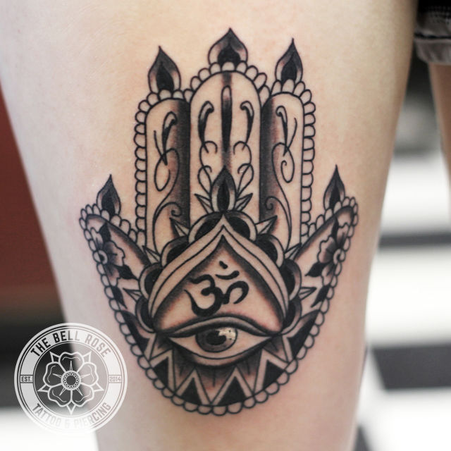 Frank_fontanez-hamsa-the-bell-rose-tattoo-and-piercing-mobile-alabama