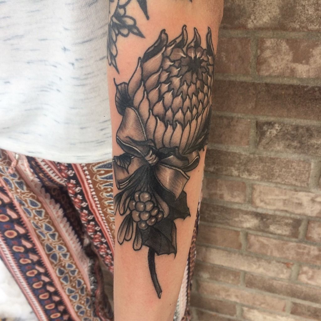 2,978 Likes, 6 Comments - Olga Nekrasova (@fflowerporn) on Instagram: “ Mistletoe for Natalia #tattoo #tattoos #pla… | Flower tattoo meanings,  Flower tattoo, Tattoos