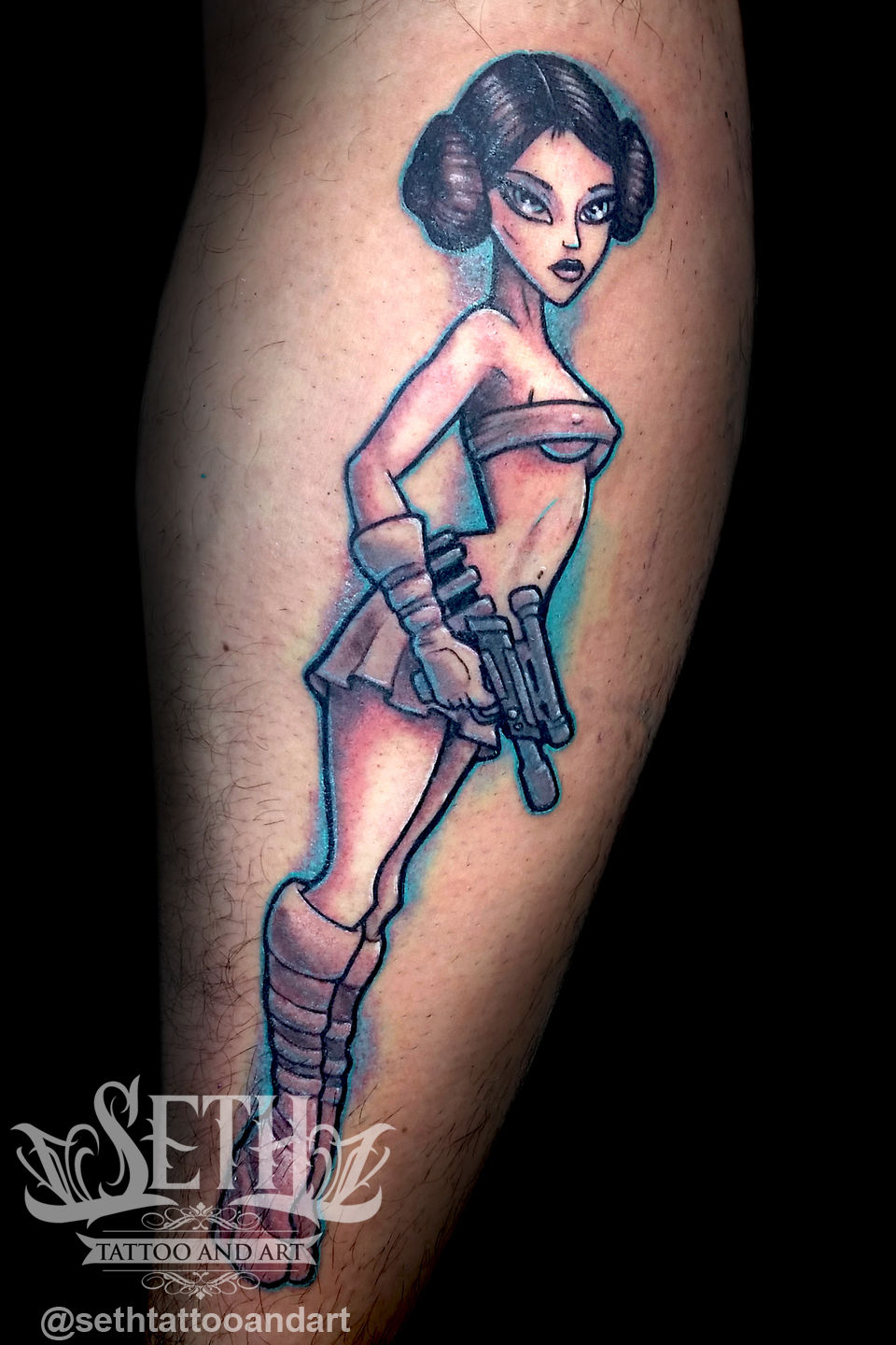 Princess_liah_pinup_tattoo__new_school_cartoon__pinup_pin-up_showgirl__starwars_empire_strikes_back_lucasfilm_george_lucas_jedi_rebel_the_force_awakens_starwars_tattoo__seth_michael_blaster_lazer_gun_inked_ink_tattooer_tattoo_artist_inkedlife