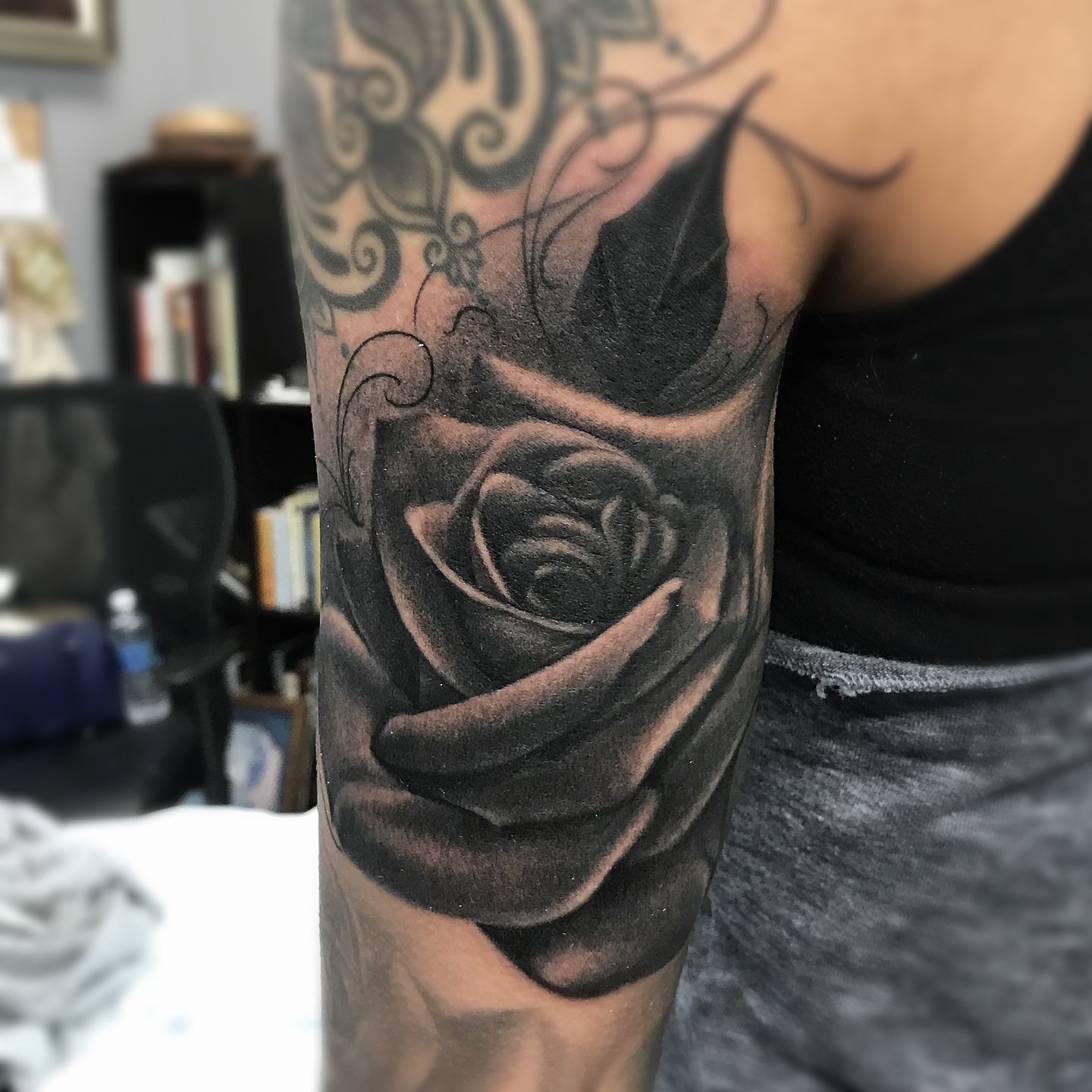 Grey_rose