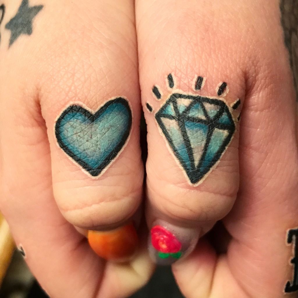12 Temporary Diamond Tattoos / Finger Tattoos / Tattoo / Fake Tattoo /  Black / Small - Etsy Norway
