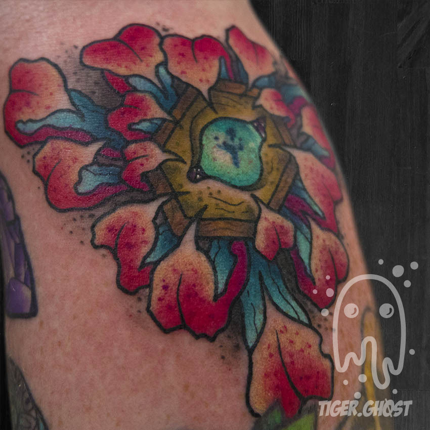 tigerghost:chrysanthemum-and-eye---upclose-color-tattoo-tattoo-japanese ...