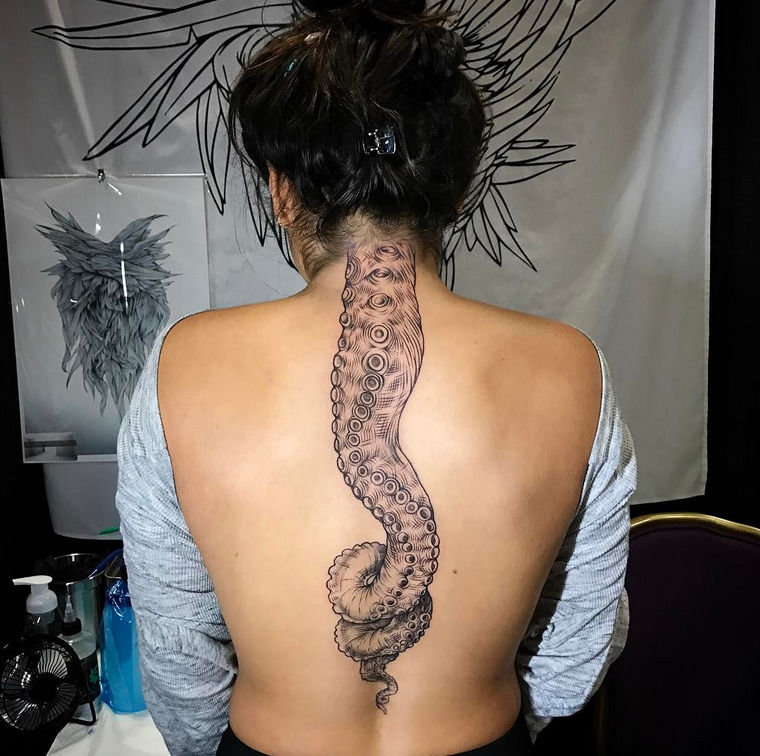 60 Spine Tattoos Meanings Designs and Ideas  neartattoos