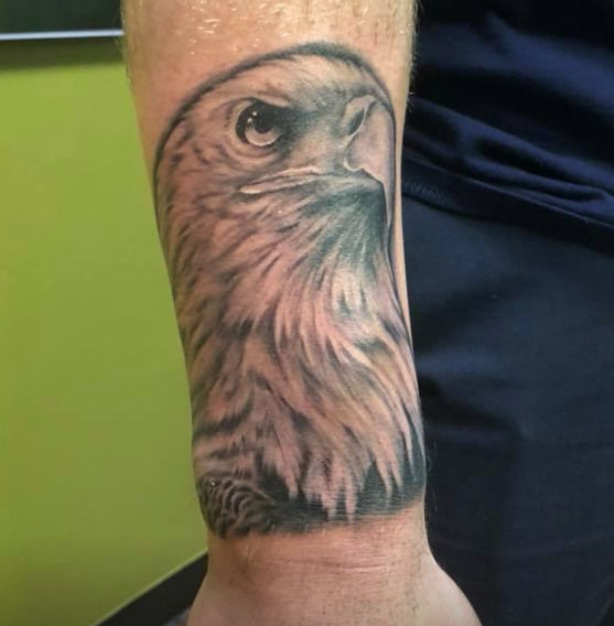 Bobby-tinker_eagle-tattoo