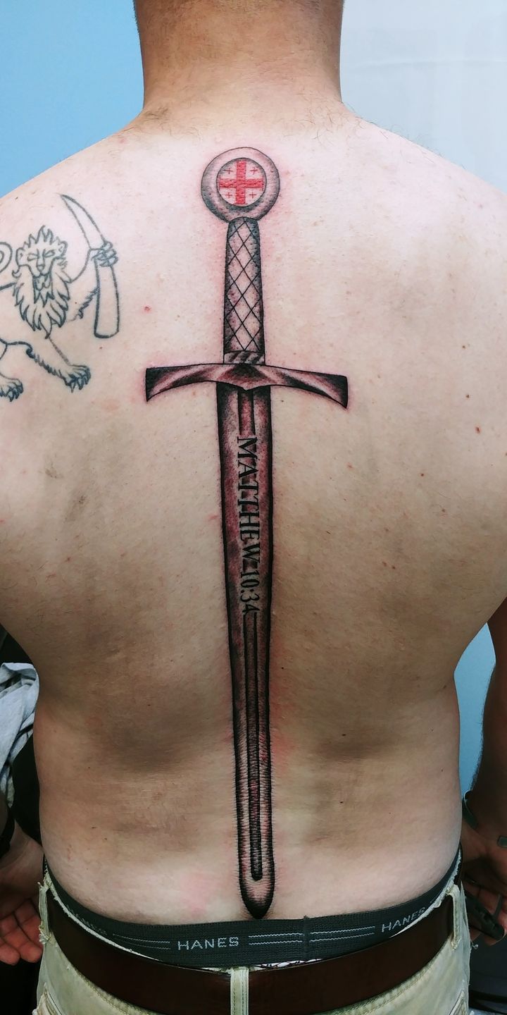 Templar Sword And Shield Tattoo Knight Templar Tattoo Knight Tattoo