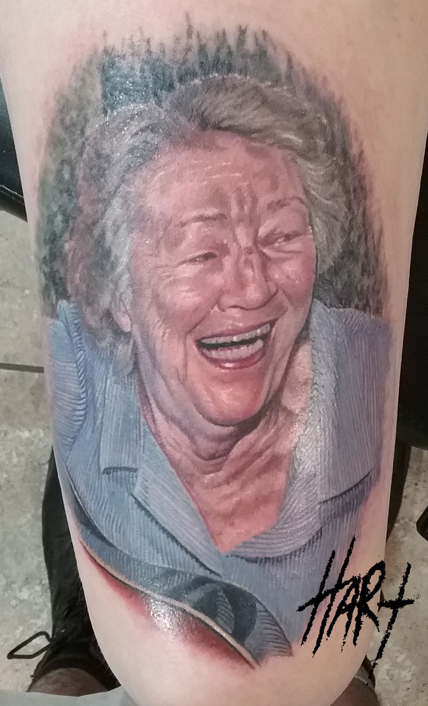 Moon Lady dedicated to my Grandma - by Andrew Timmins @ Devils Ink Tattoo,  Melb, Aus. : r/traditionaltattoos