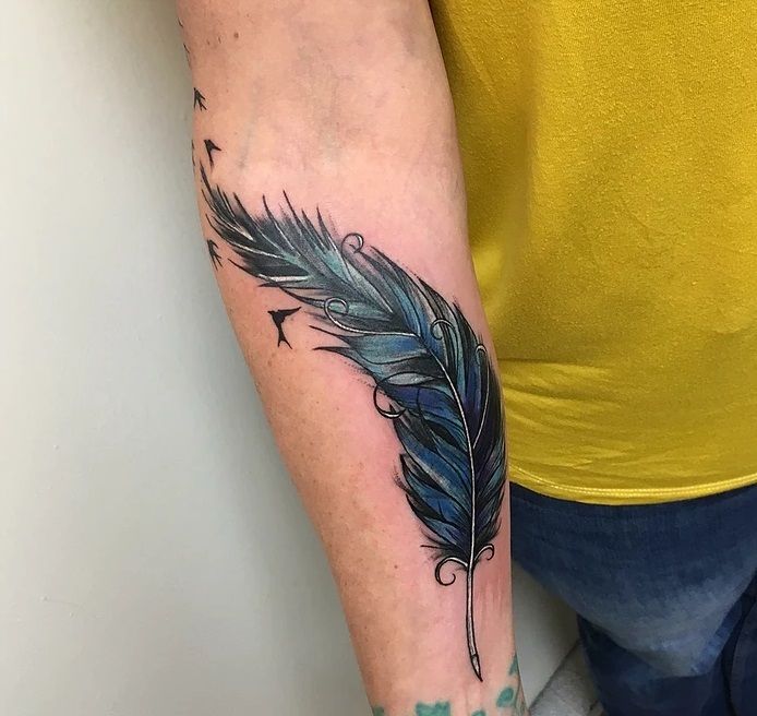 Birds_feather_tattoo