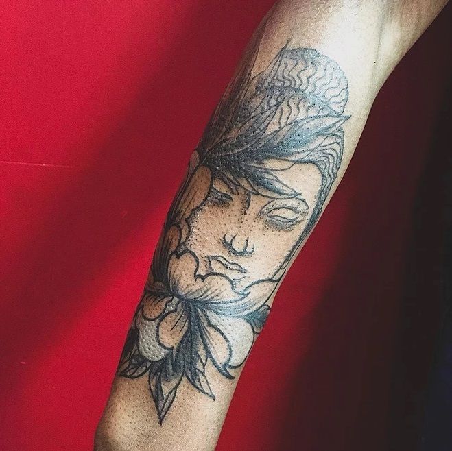 Lady_floral_tattoo