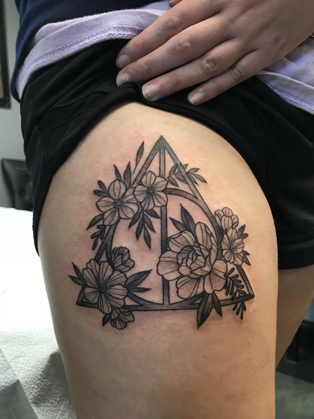 Molly Knox Ostertag  Updates on Twitter Ive spent today drawing  coverups for Harry Potter tattoos in exchange for donations to  httpstcoYN9pW0qkqW  I have a bunch more to do and am