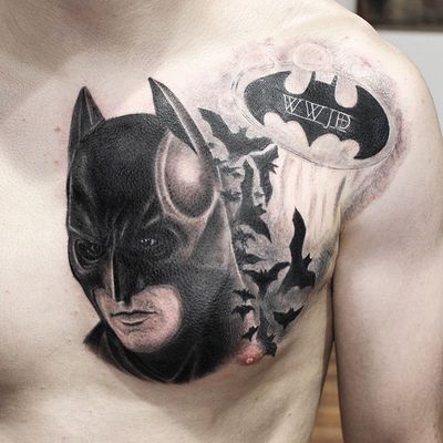 robingram:tattoocloud-goldcitytattoo-robingram-atlantatattoo-superman-supermanvsbatman- batman-chesttattoo