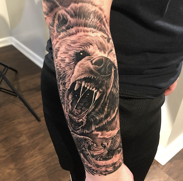 A cool Grizzly Bear Message the studio with all enquiries  httpswwwfacebookcomillustratedinktattoo  By Illustrated Ink Tattoo  Studio  Facebook