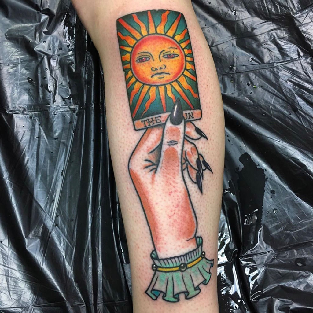 100% Surrealism in Graphics Tattoos by Jose Mendonza | iNKPPL | Traditional  tattoo, Tattoo artists, Blackwork tattoo