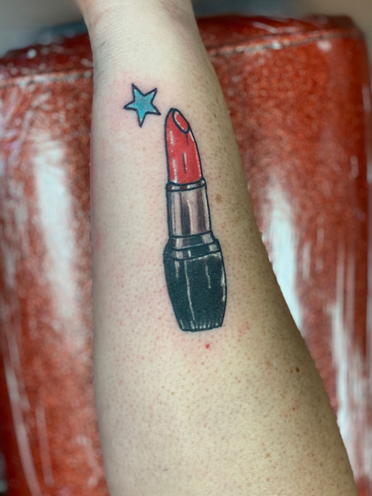 40 Amazing Lipstick Tattoos Designs with Meanings Ideas and Celebrities   Body Art Guru
