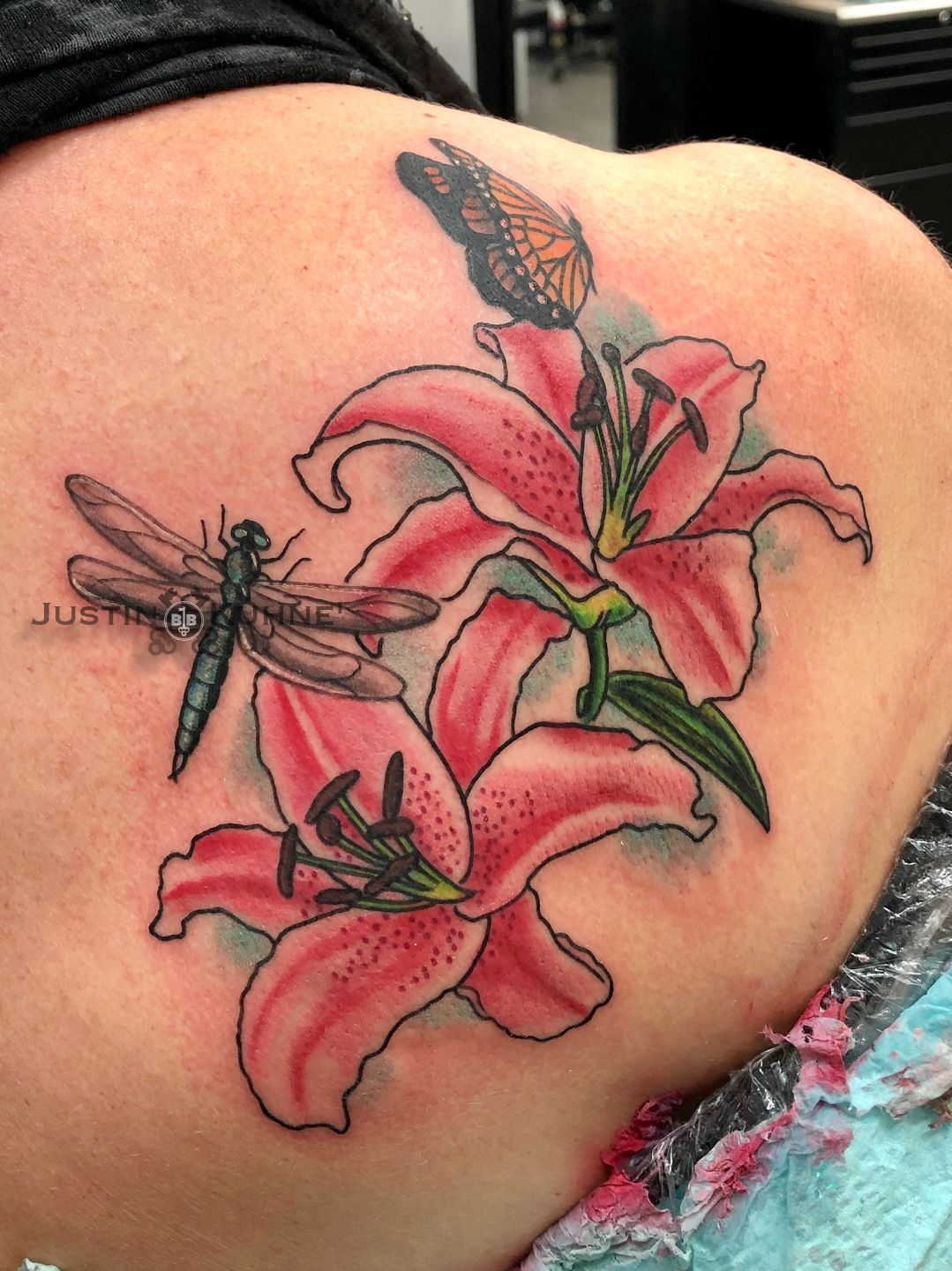 30 Unique Lily Tattoo Design Ideas You Would Love to Have  100 Tattoos