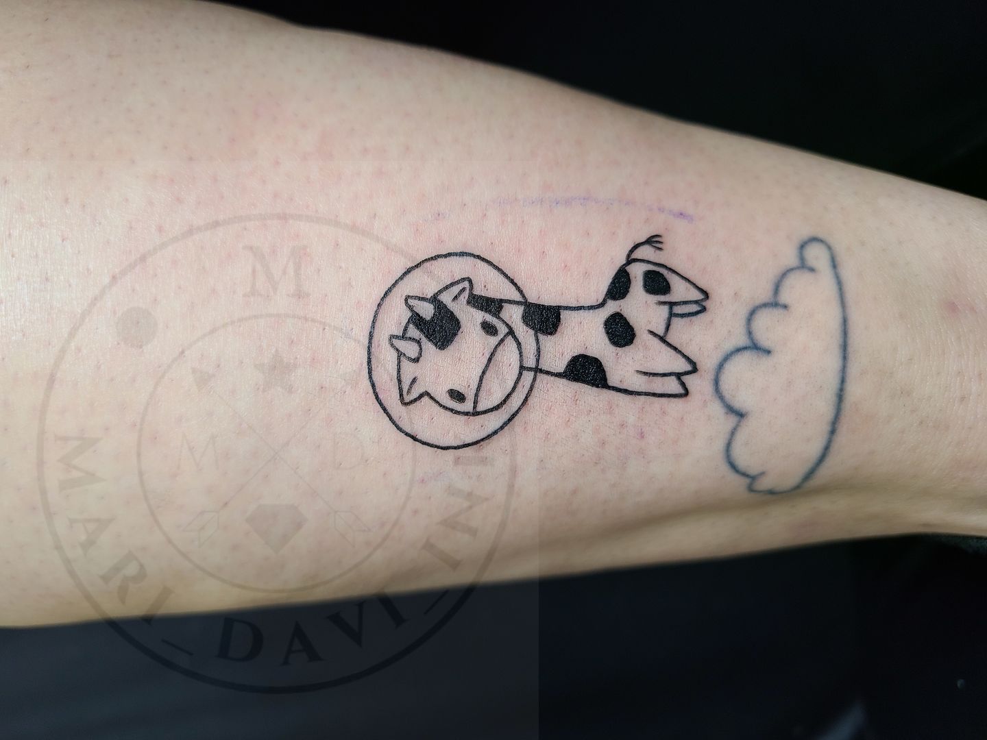 Black giraffe tattoo  Tattoogridnet