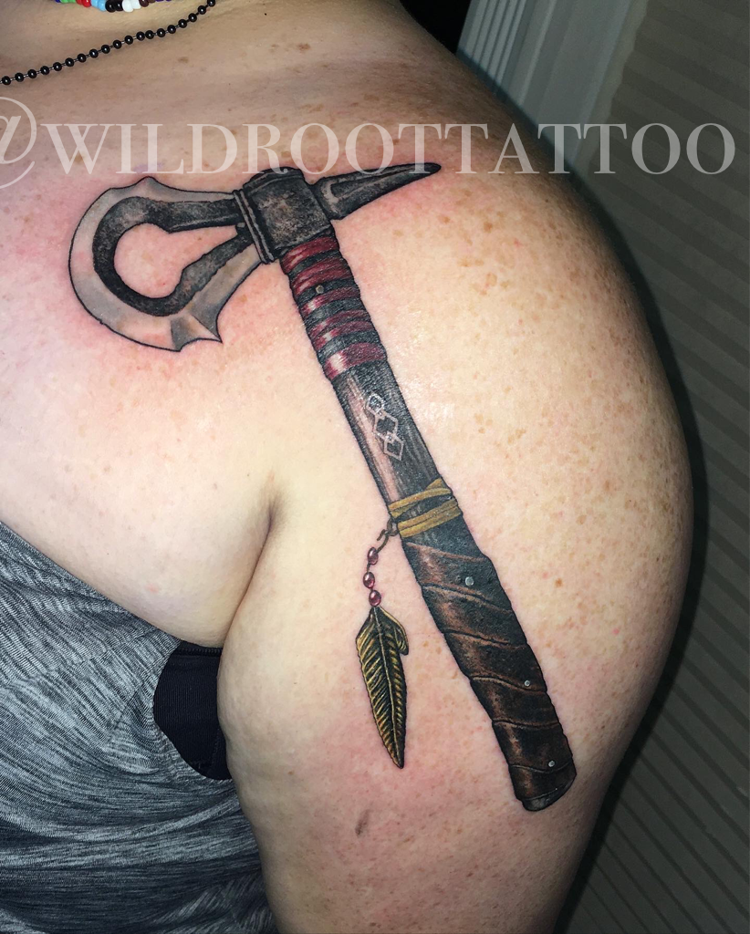 Nibiru Tattoo Arte - Assassins Creed tattoo. #nibirutatuarte #tattoos  #tattooinked #tattooed #tattoostyle #tattoostudio #tatuajes #assassinscreed  #tattoo #tatuaje #gamer #gamertattoo | Facebook