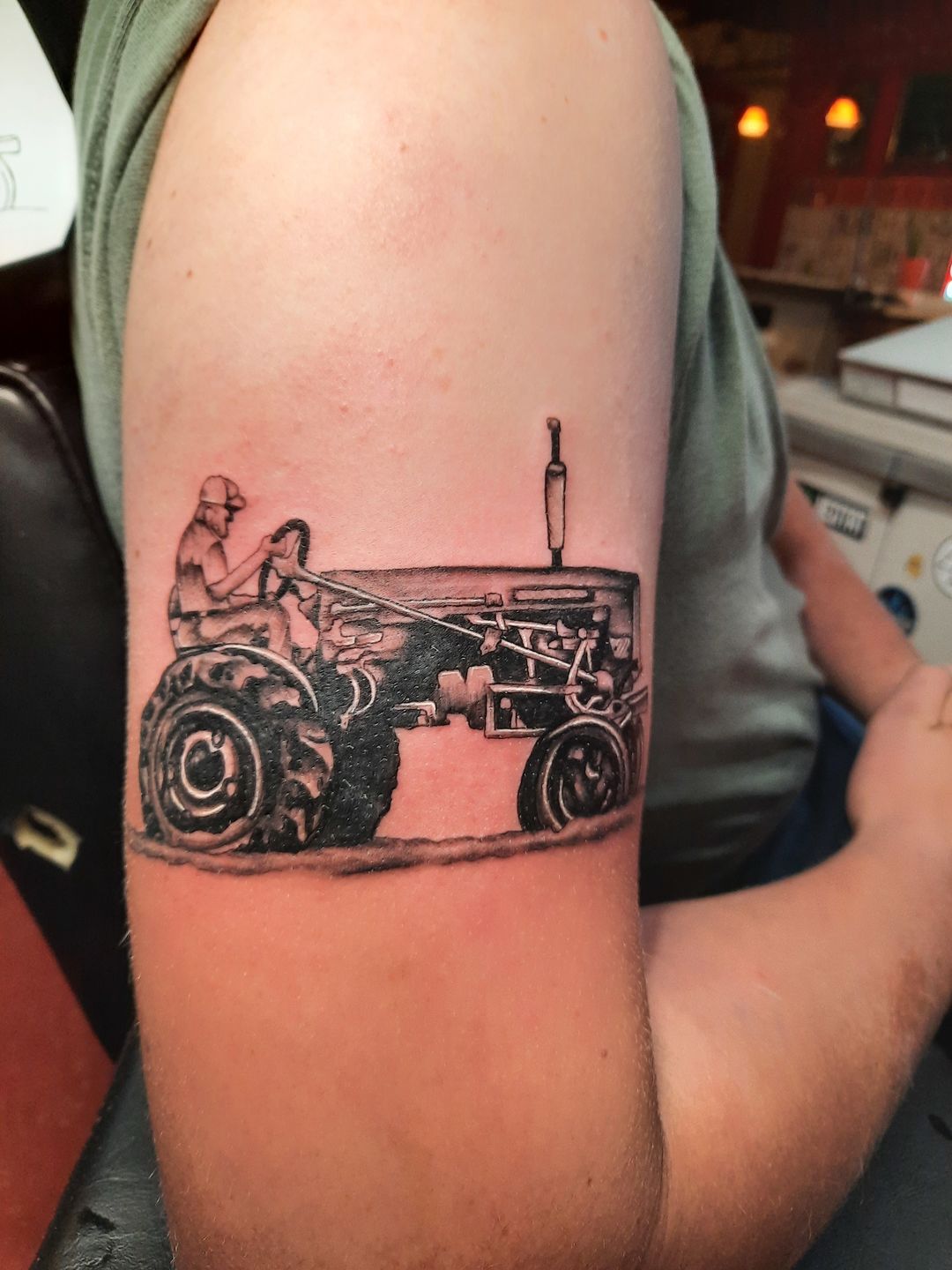Farmall H tractor | Farm tattoo, Cowgirl tattoos, Tattoos