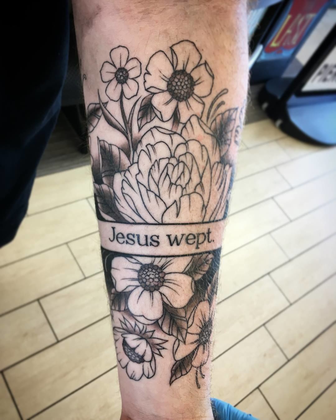 Jesusweptsleeve2