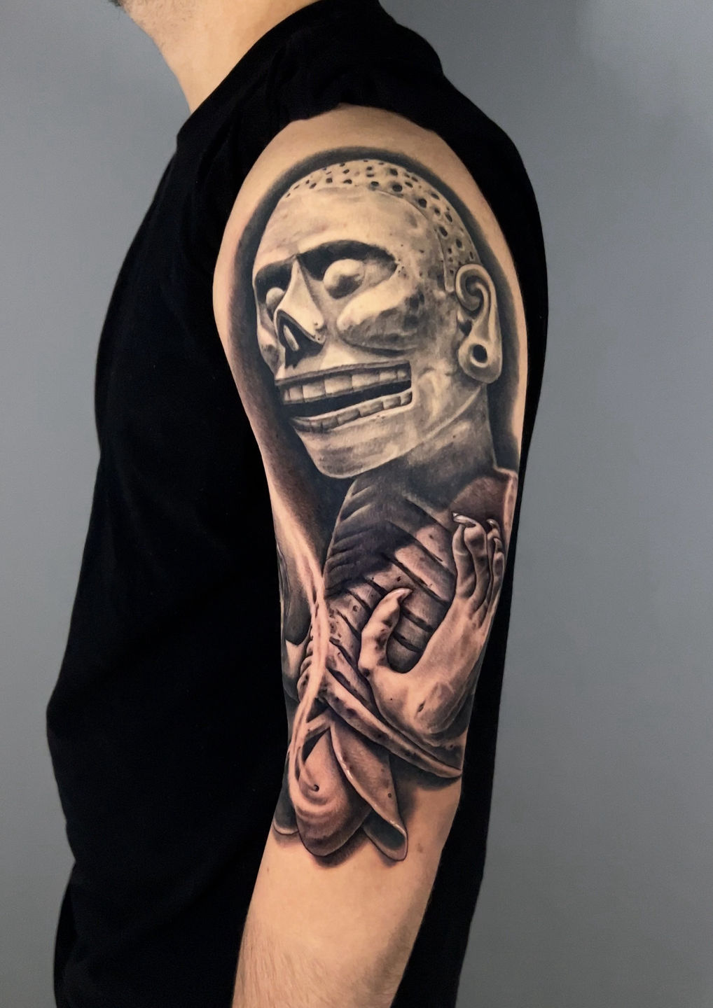Juan Gollaz tattoos on Instagram Mictlantecuhtli Aztec deity of the dead  usually portrayed with a skull face With his wife he ruled Mictlan the  underworld Getting
