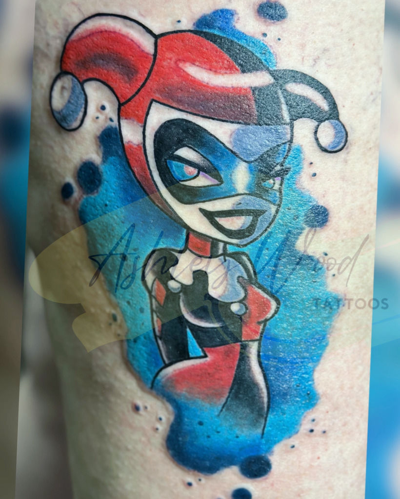 ashleyxxkarma:fun-harley-quinn-tattoo-harley-quinn-harley-quinn-tattoo -color-tattoo-dc-comics-comic-tattoo